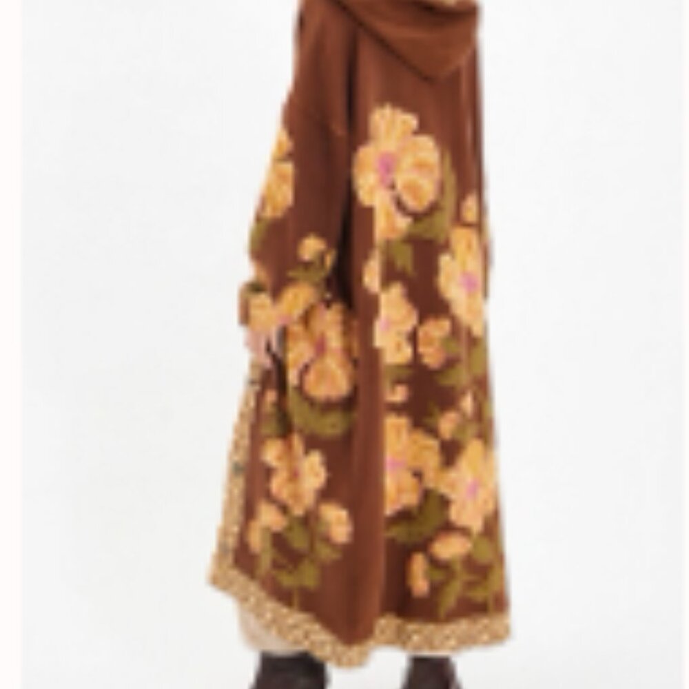 Super Bloom Maxi Sweater Cardigan w. Hood & Magnetic Snap Closures - Size S/P